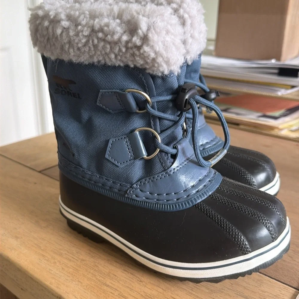 Sorel brand new